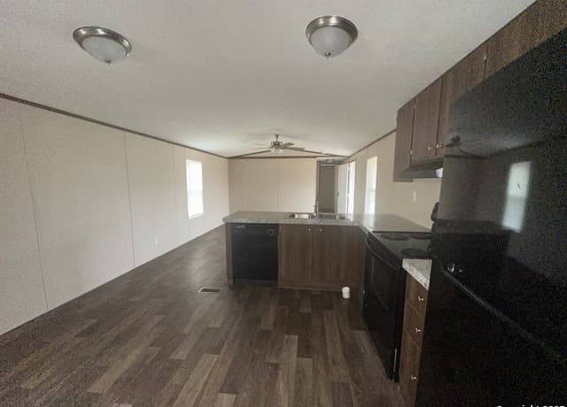 101 Villa Ridge #6, Poteet, TX 78065 — photo 3