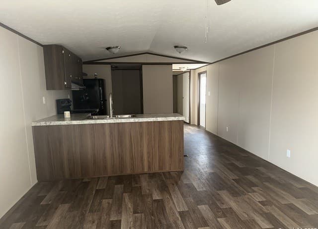 101 Villa Ridge #6, Poteet, TX 78065 — photo 4