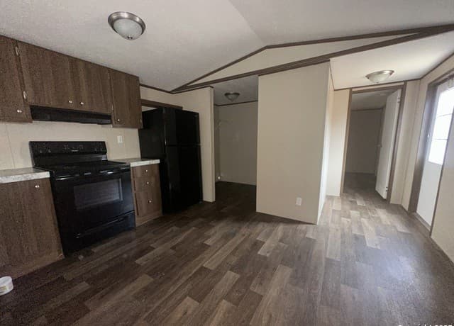 101 Villa Ridge #6, Poteet, TX 78065 — photo 8
