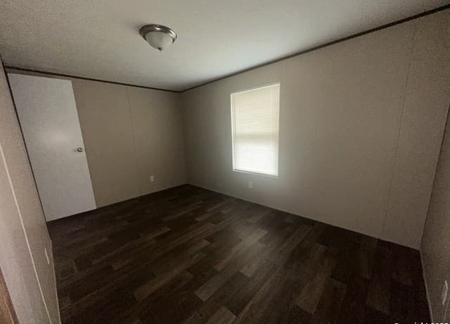 101 Villa Ridge #6, Poteet, TX 78065 — photo 9