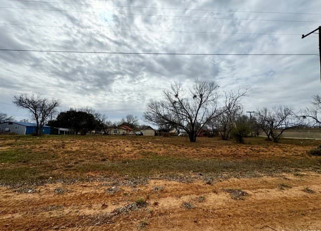 TBD  4th St - Lot 11, Moore, TX 78057 — photo 2