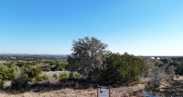 4  Meridian, Boerne, TX 78006 — photo 9