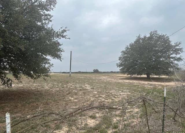 003  Stevens Rd, Von Ormy, TX 78073 — photo 3