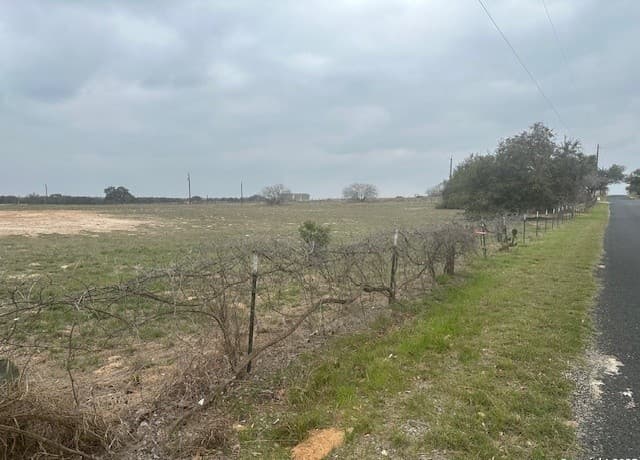 003  Stevens Rd, Von Ormy, TX 78073 — photo 8
