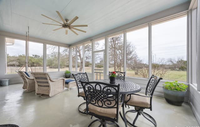106 Abierto Cove Dr, Blanco, TX 78606 — photo 10