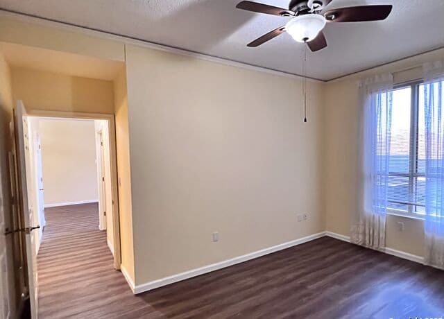 1  Towers Park Ln Unit 205, San Antonio, TX 78209 — photo 12