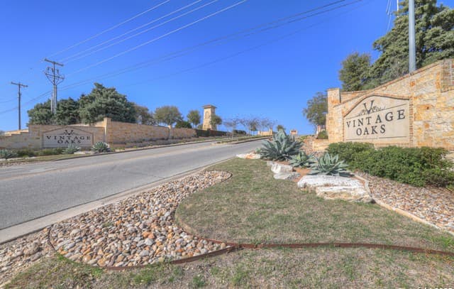 1436  Stahlman Way, New Braunfels, TX 78132 — photo 25