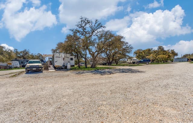 2682  Us-281, Blanco, TX 78606 — photo 10
