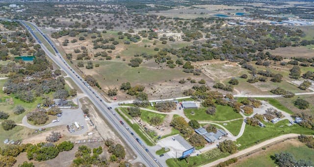2682  Us-281, Blanco, TX 78606 — photo 22