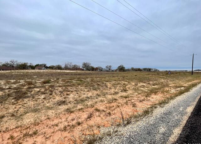 136  Pradera Ridge, Floresville, TX 78114 — photo 5