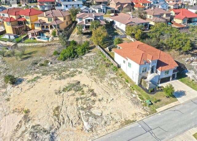8443  Sierra Hermosa