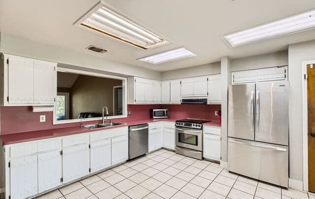 230  Broken Spur, Bandera, TX 78003 — photo 8