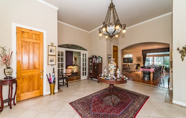 7226  N Vandiver Rd, San Antonio, TX 78209 — photo 11