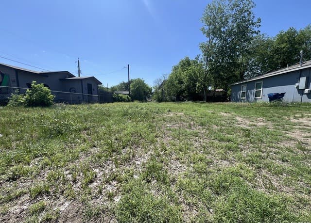 3338  Martin Luther King, San Antonio, TX 78220 — photo 4