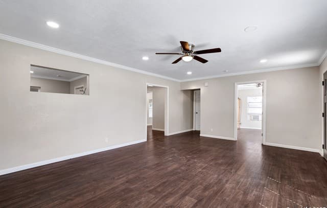 507  Hayden, Devine, TX 78016 — photo 7