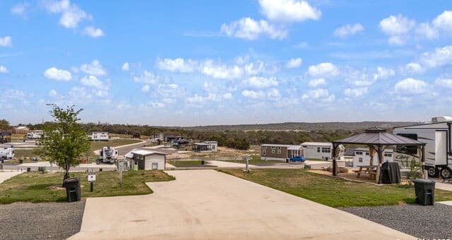 5386  Ranch Road 1376 #101, Fredericksburg, TX 78624 — photo 2