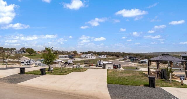 5386  Ranch Road 1376 #101, Fredericksburg, TX 78624 — photo 3