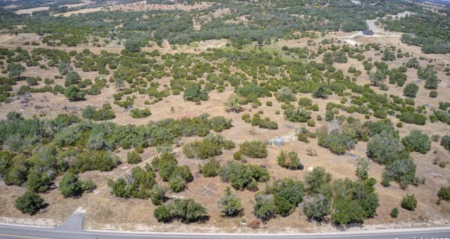 LOT 04  Skyline Drive