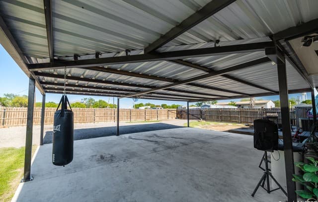 1038  Avenue H, Poteet, TX 78065 — photo 15
