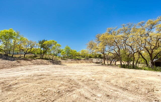 421  Lake Side Cir, Boerne, TX 78006 — photo 10