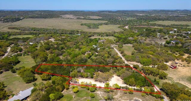 421  Lake Side Cir, Boerne, TX 78006 — photo 6