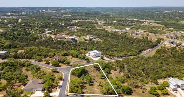 2480  Bella Vis, Canyon Lake, TX 78133 — photo 3