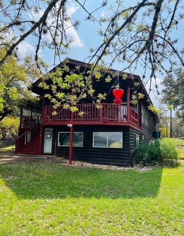 272 N Lakeshore Dr, Bandera, TX 78003 — photo 2
