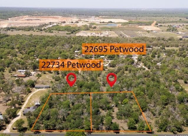 22734  Petwood, San Antonio, TX 78264