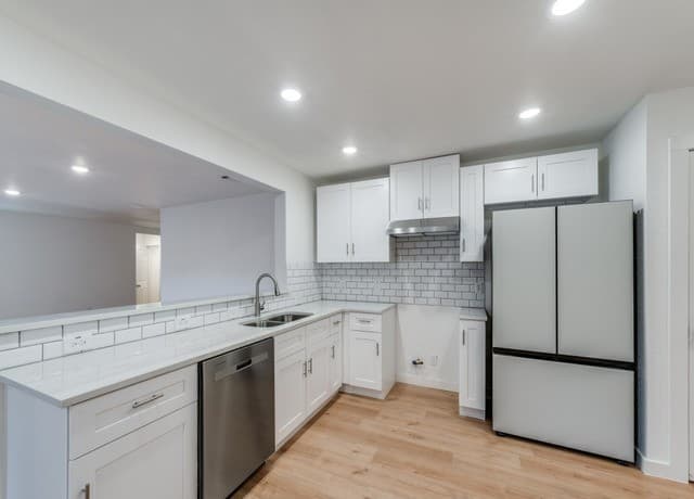 2207  Burnet, San Antonio, TX 78202 — photo 10