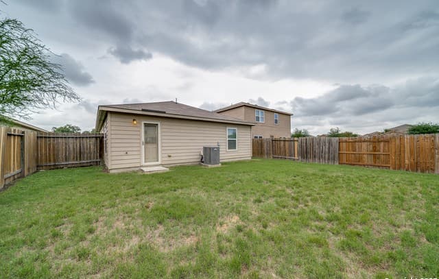 6126  Pleasant Lake, San Antonio, TX 78222 — photo 14