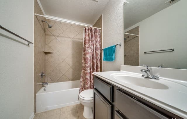 6126  Pleasant Lake, San Antonio, TX 78222 — photo 8