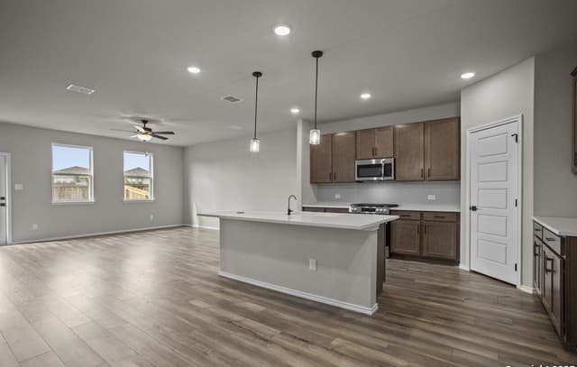 6871  Comanche Cave, San Antonio, TX 78247 — photo 10
