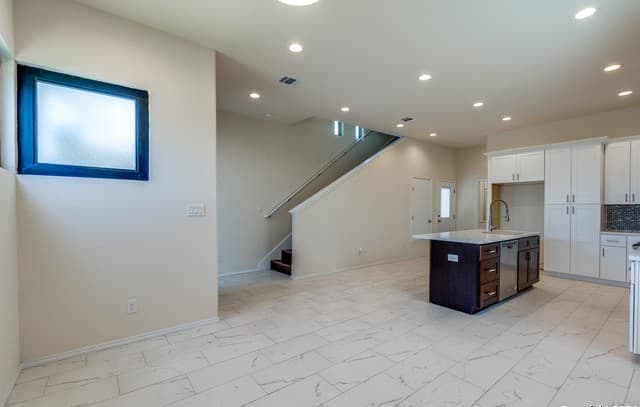 2638 E Commerce St, San Antonio, TX 78203 — photo 11