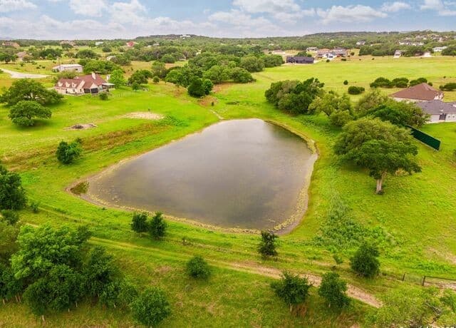 107  Nicholas Weeks, Blanco, TX 78606 — photo 12