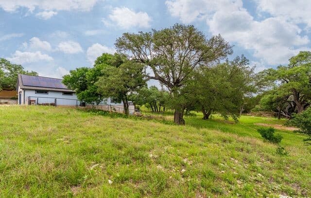 107  Nicholas Weeks, Blanco, TX 78606 — photo 8