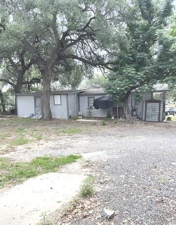 23051  Us Highway 281, San Antonio, TX 78264 — photo 5