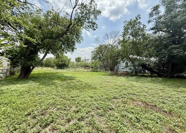 622  Martin Luther King Dr, San Antonio, TX 78203 — photo 11