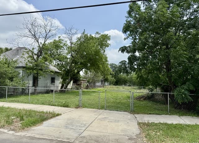 622  Martin Luther King Dr, San Antonio, TX 78203 — photo 15