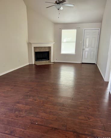 105  Sunnyside Drive, Kenedy, TX 78119 — photo 2