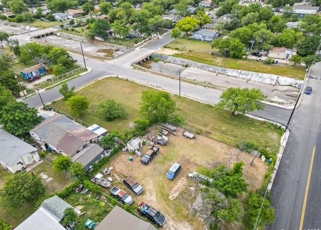 607  San Eduardo, San Antonio, TX 78228 — photo 5