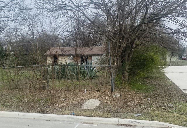 104  Boudet Pl