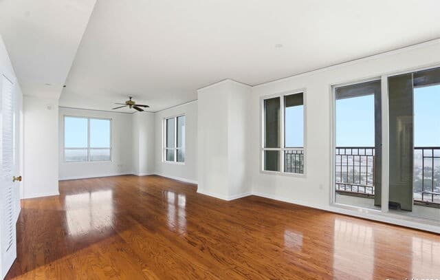 1  Towers Park Ln Unit 1512, San Antonio, TX 78209
