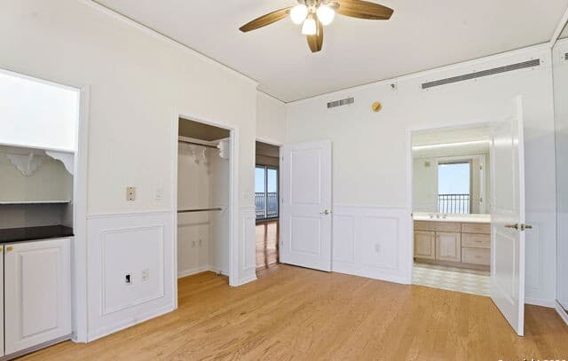 1  Towers Park Ln Unit 1512, San Antonio, TX 78209 — photo 12