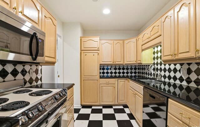 1  Towers Park Ln Unit 1512, San Antonio, TX 78209 — photo 3