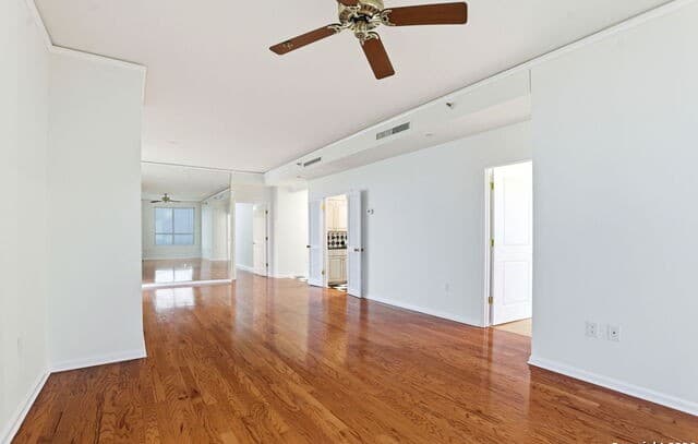 1  Towers Park Ln Unit 1512, San Antonio, TX 78209 — photo 7
