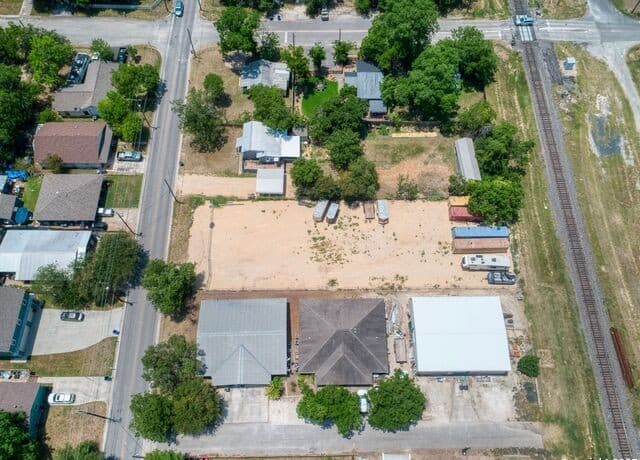 243 E Torrey Street, New Braunfels, TX 78130 — photo 9