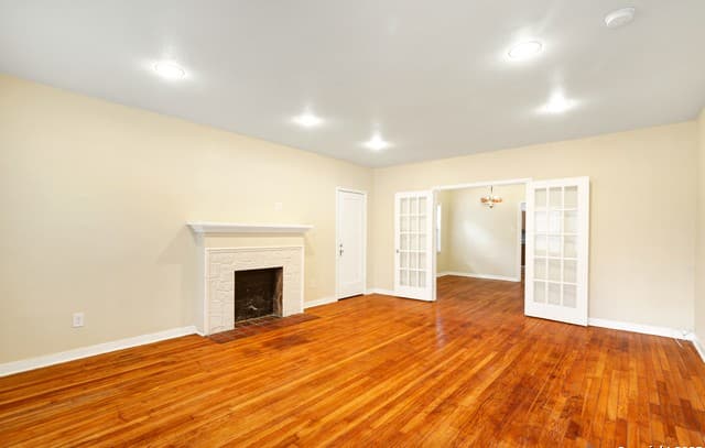 255  Natalen Ave, San Antonio, TX 78209 — photo 11