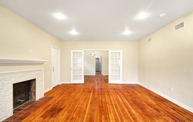 255  Natalen Ave, San Antonio, TX 78209 — photo 13