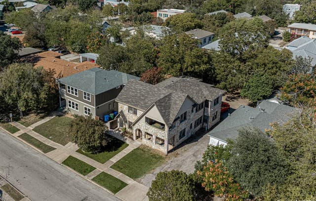 255  Natalen Ave, San Antonio, TX 78209 — photo 5