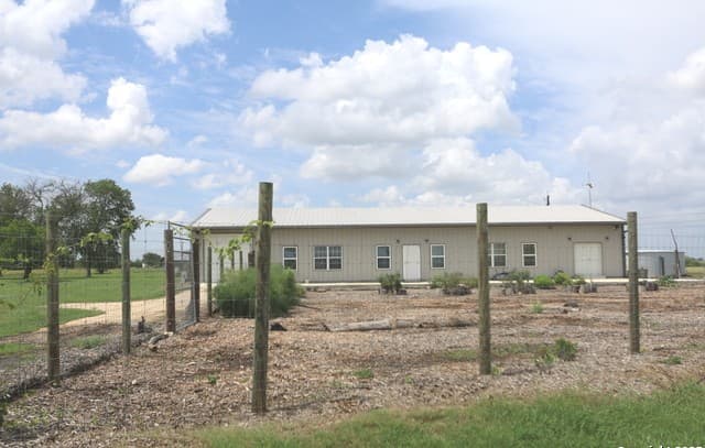 1221 N Santa Clara Rd, Marion, TX 78124 — photo 4